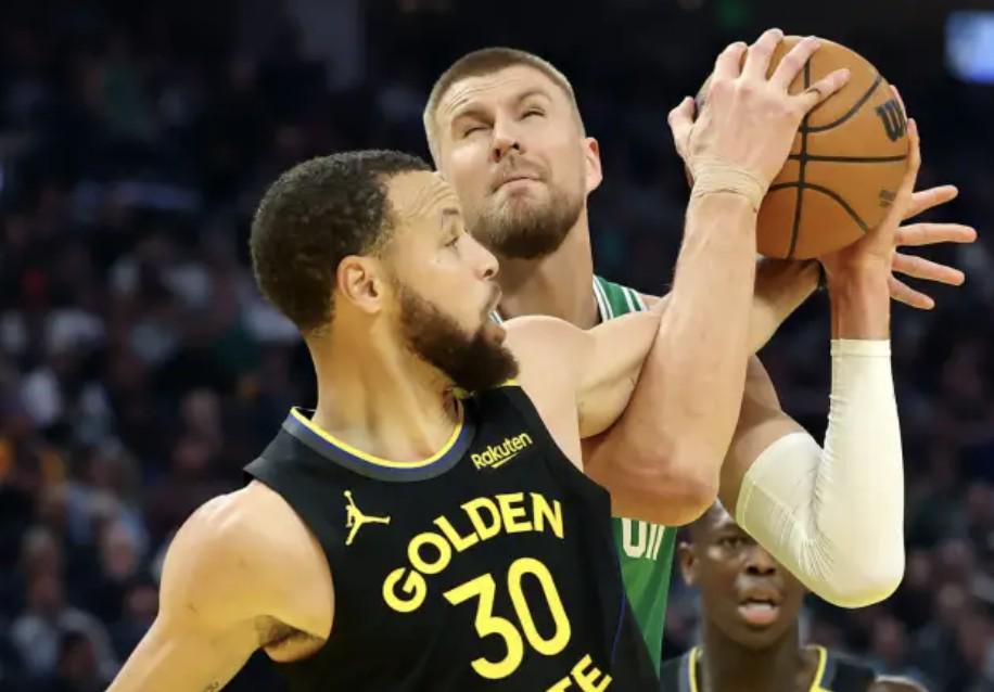 开云-库里：很期待看到健康的波尔津吉斯，他是我们一直寻找的类型