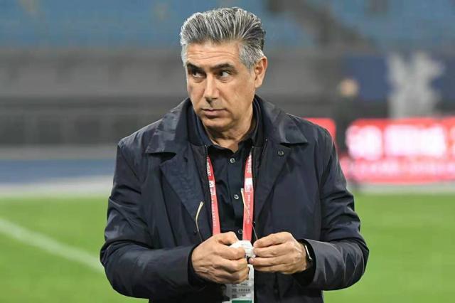 开云体育官网-沧州连下四城93国字号 古特比玩技术流待大哥到位