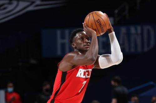 kaiyun官网-合同即将到期！曝奥拉迪波或被火箭队再次交易