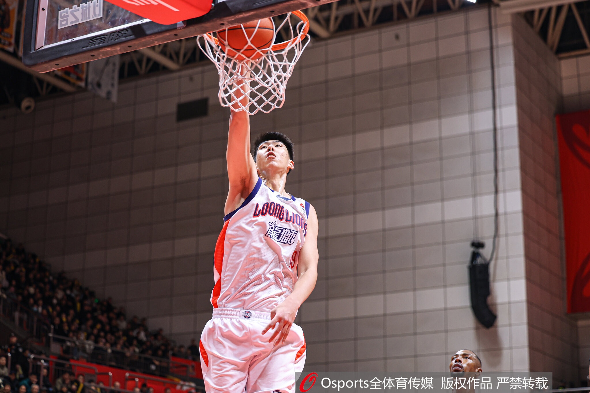 kaiyun-CBA常规赛最佳进步球员前三：徐昕第1 王浩然第2 贺希宁第3